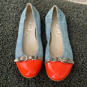 EUC AGL SLIP ON SHOES ballet flat SIZE 38 blue denim color with red toe
